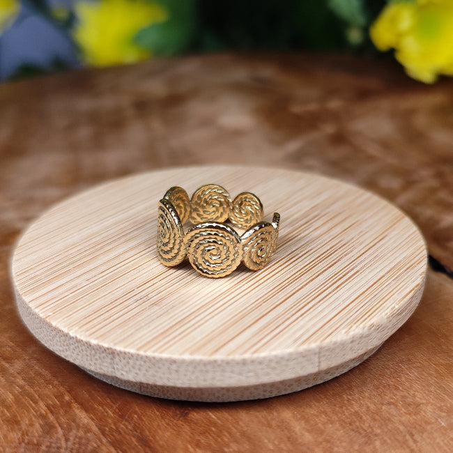 Spiral ring
