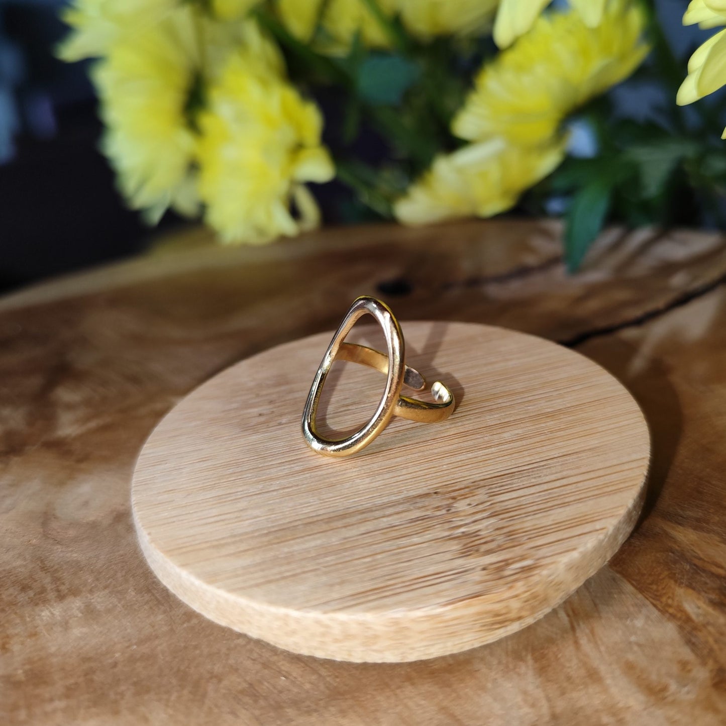 Oval Muse Ring