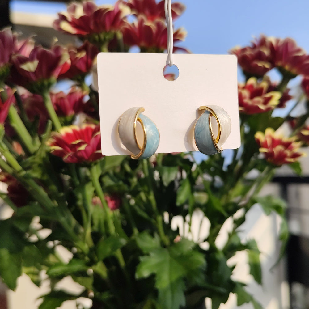 Luna Curve Earrings