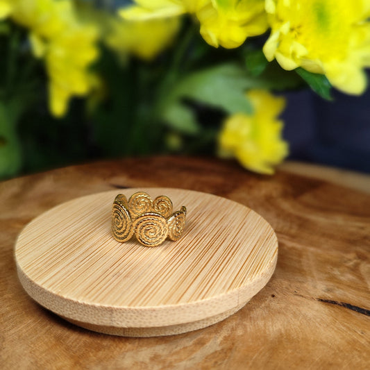 Spiral ring