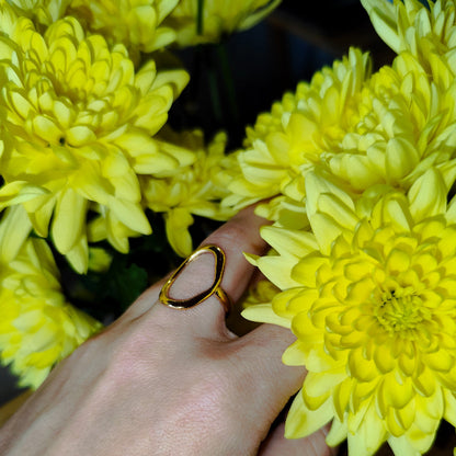 Oval Muse Ring